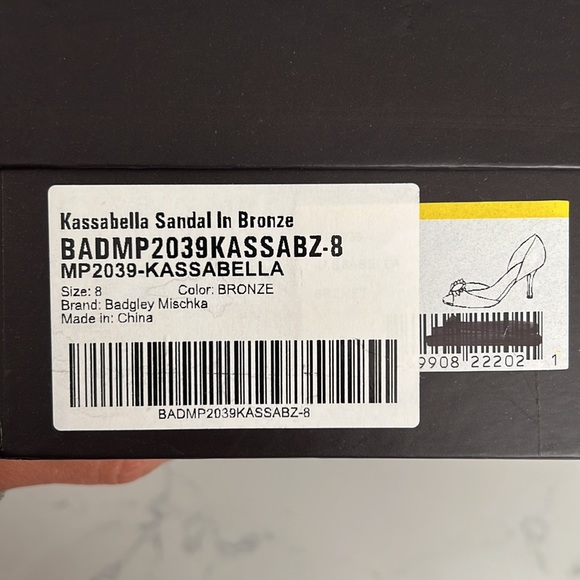✨👠Bronze Badgley Mischka Kasabella Heels 👠✨ - Picture 7 of 7